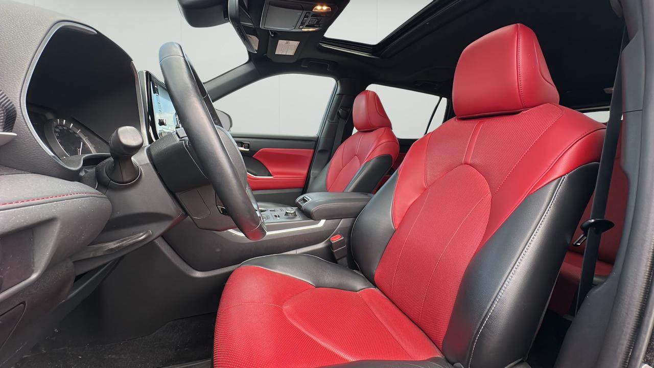 2022 Toyota Highlander XSE AWD Photo