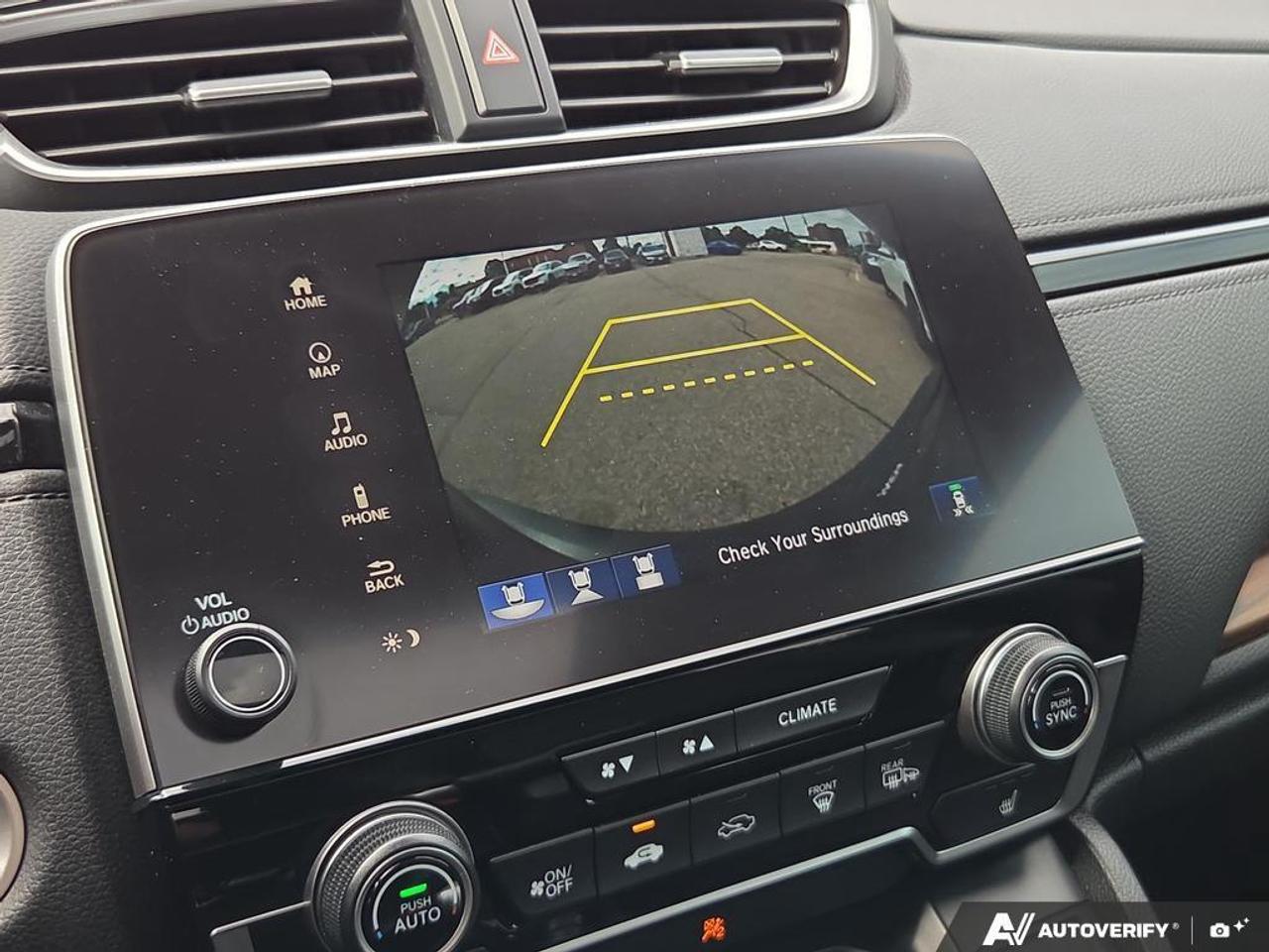 2019 Honda CR-V Touring AWD   LEATHER   SUNROOF   ONE OWNER Photo
