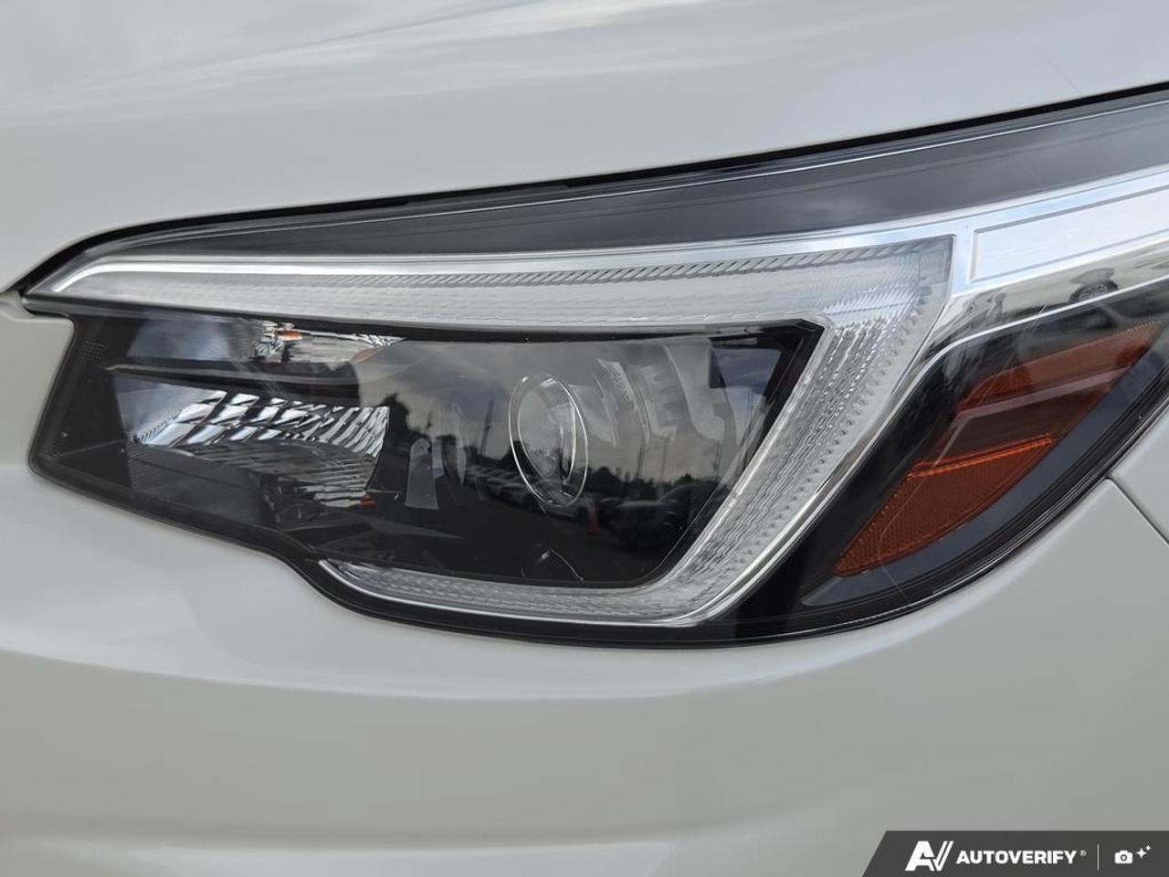 2021 Subaru Forester 2.5i Premier   NO CLAIMS   APPLECARPLAY   PWR TAIL Photo
