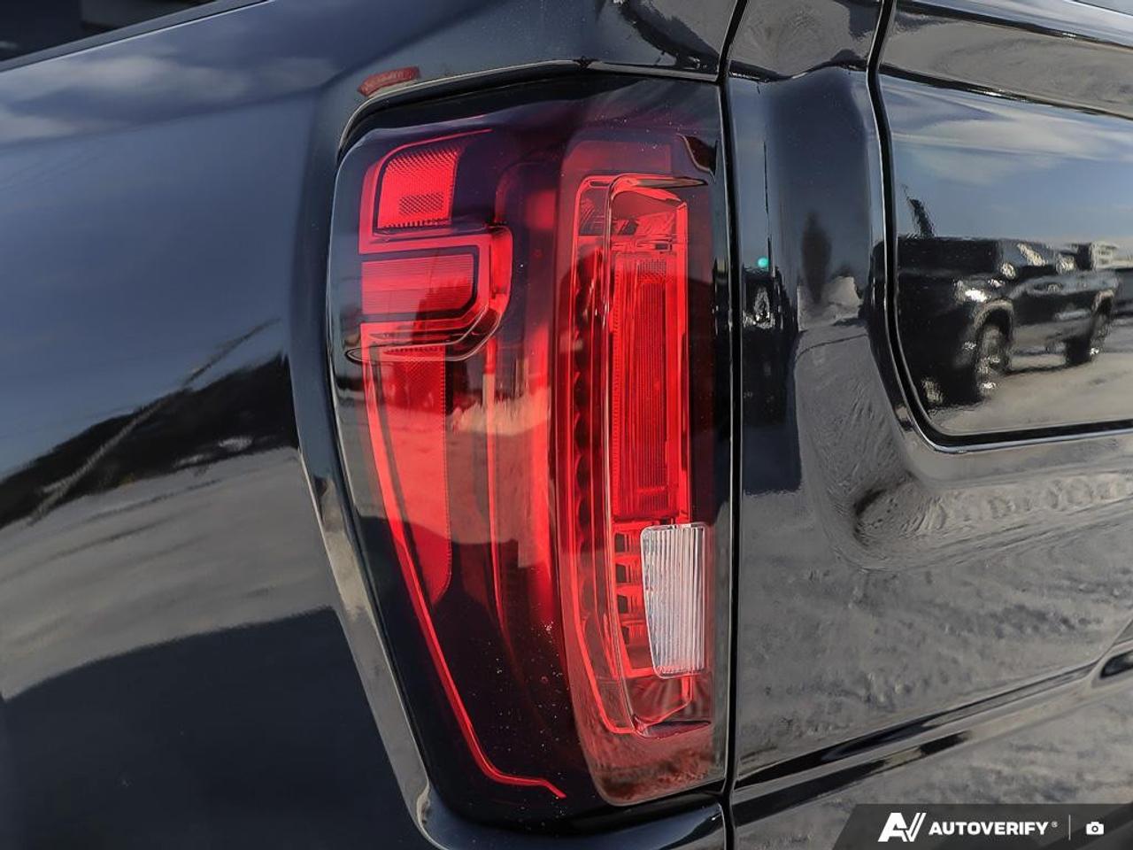 2023 GMC Sierra 1500 Crew Cab Short Box 4-Wheel Drive Denali Ultimate Photo