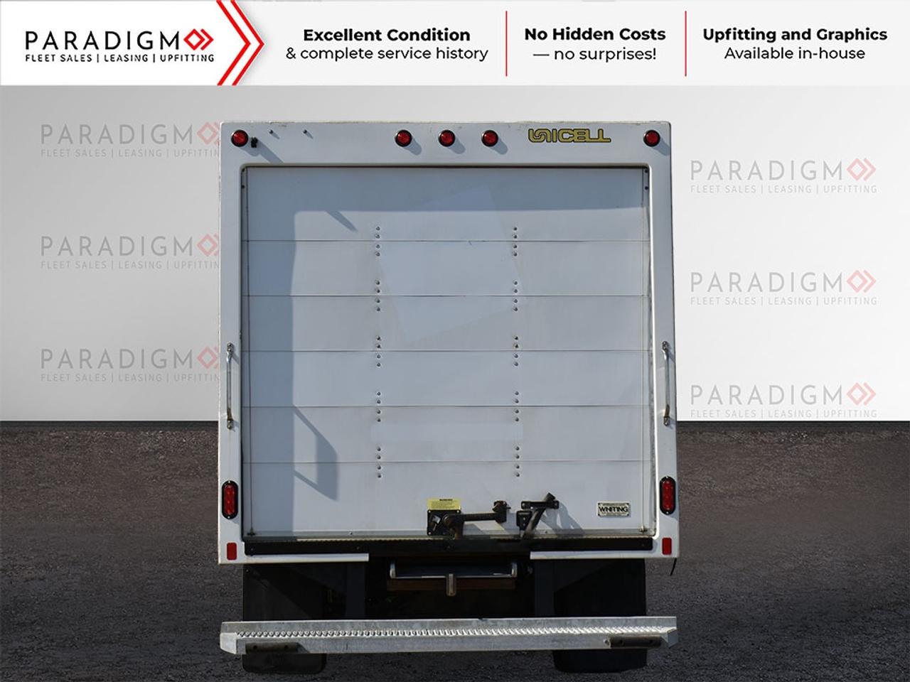 2025 Ford E-450 CARGO VAN Photo