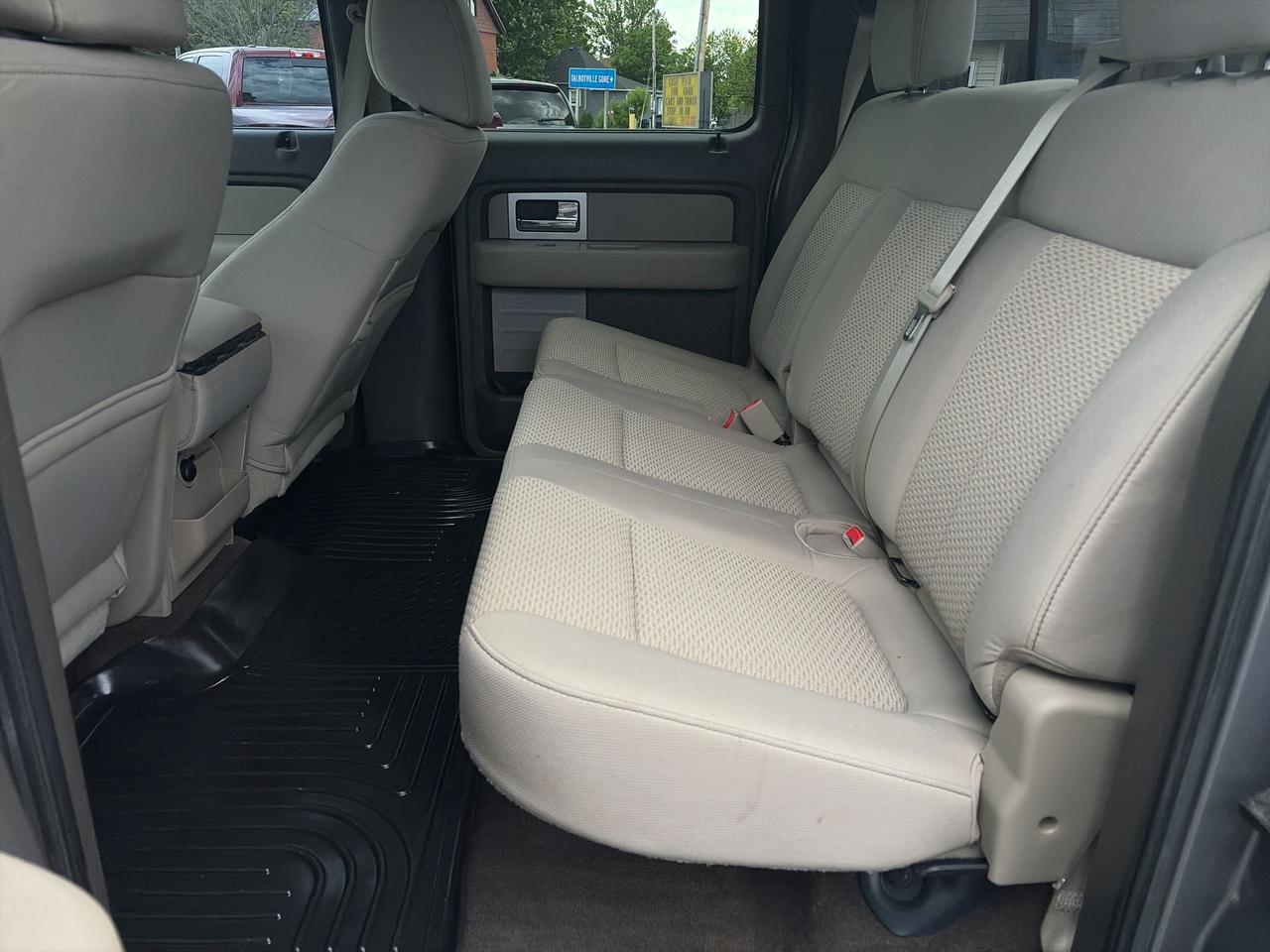 2010 Ford F-150 XLT- FULL CREW-TOW PACKAGE-BACK UP CAMERA Photo