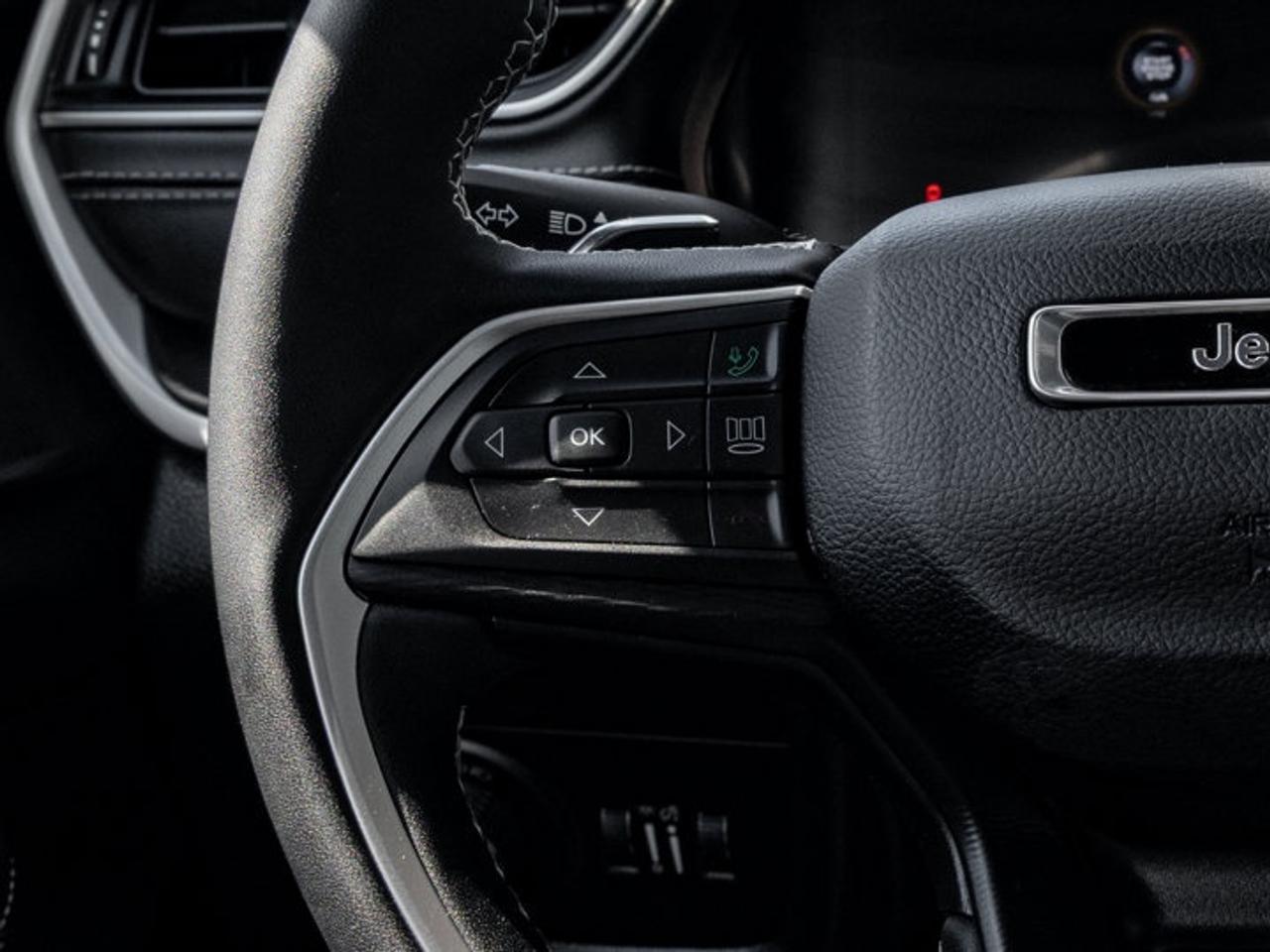 2024 Jeep Grand Cherokee Altitude Photo
