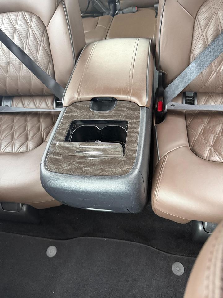 2023 Nissan Armada Platinum 4dr 4x4 Photo