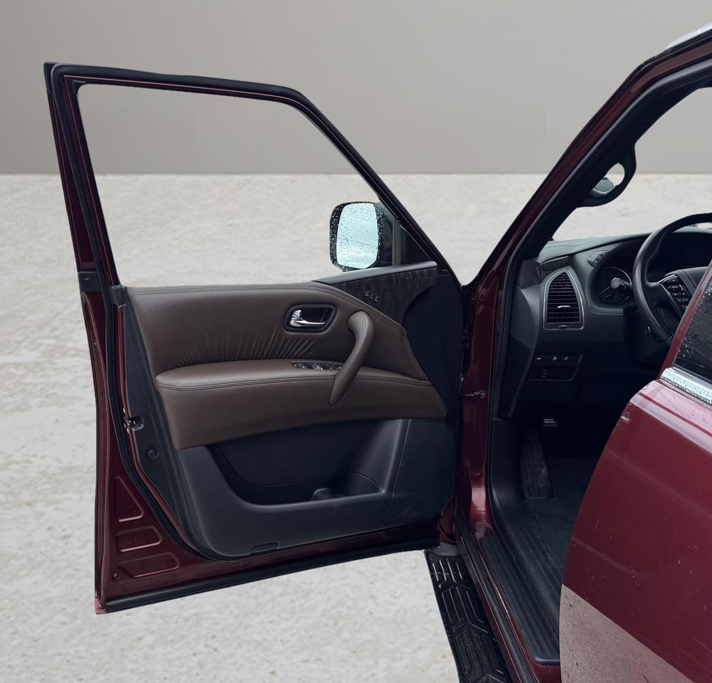 2023 Nissan Armada Platinum 4dr 4x4 Photo