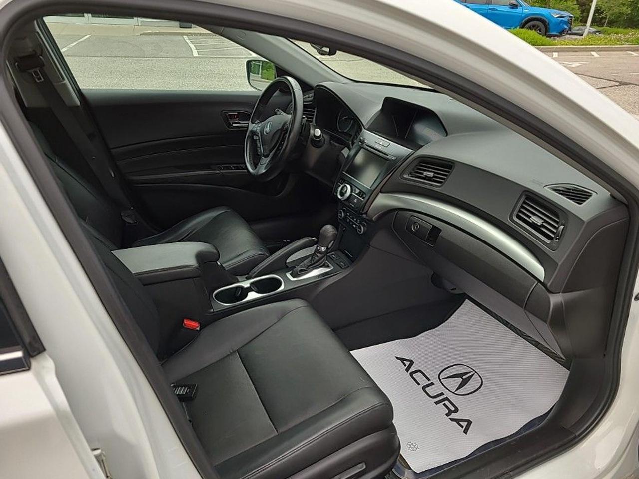 2017 Acura ILX Premium (AS-IS SALE U CERTIFY U SAVE) Photo