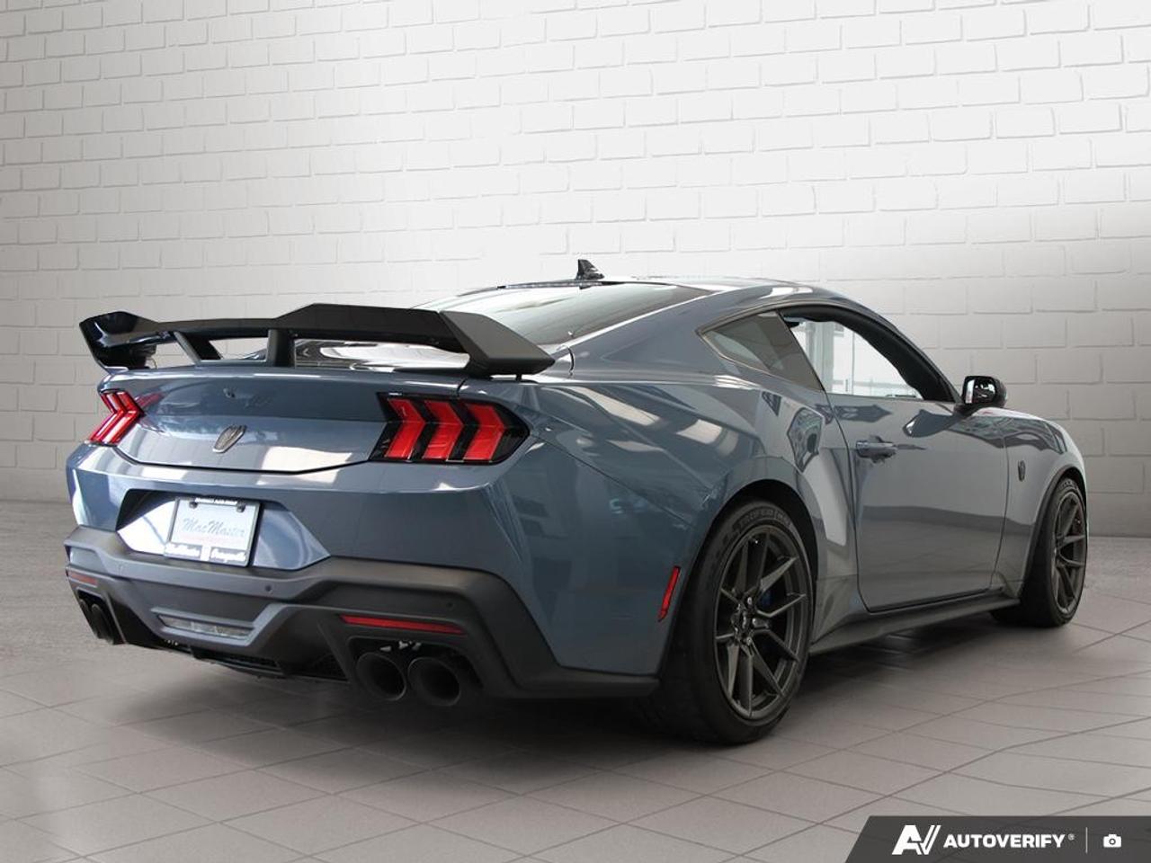 2024 Ford Mustang Dark Horse Fastback Photo