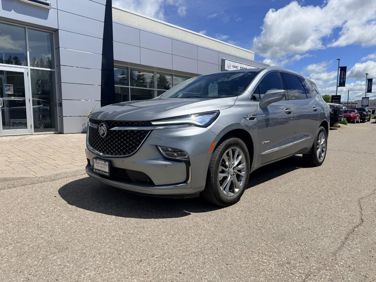 2024 Buick Enclave Avenir AWD Photo0