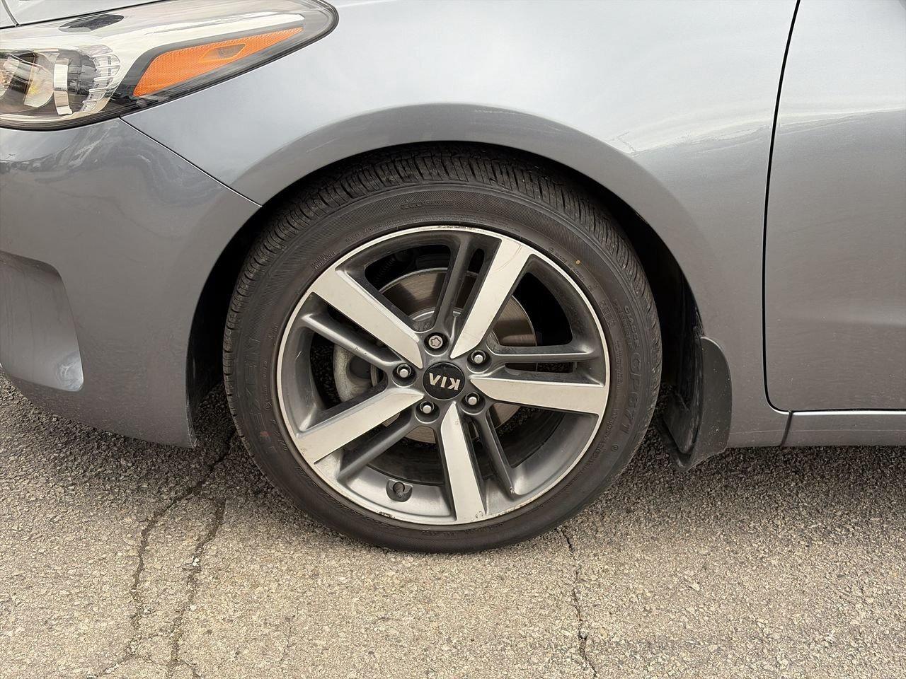 2017 Kia Forte EX LUXURY CLEAN CARFAX   ONE OWNER   FULL SERVICE Photo
