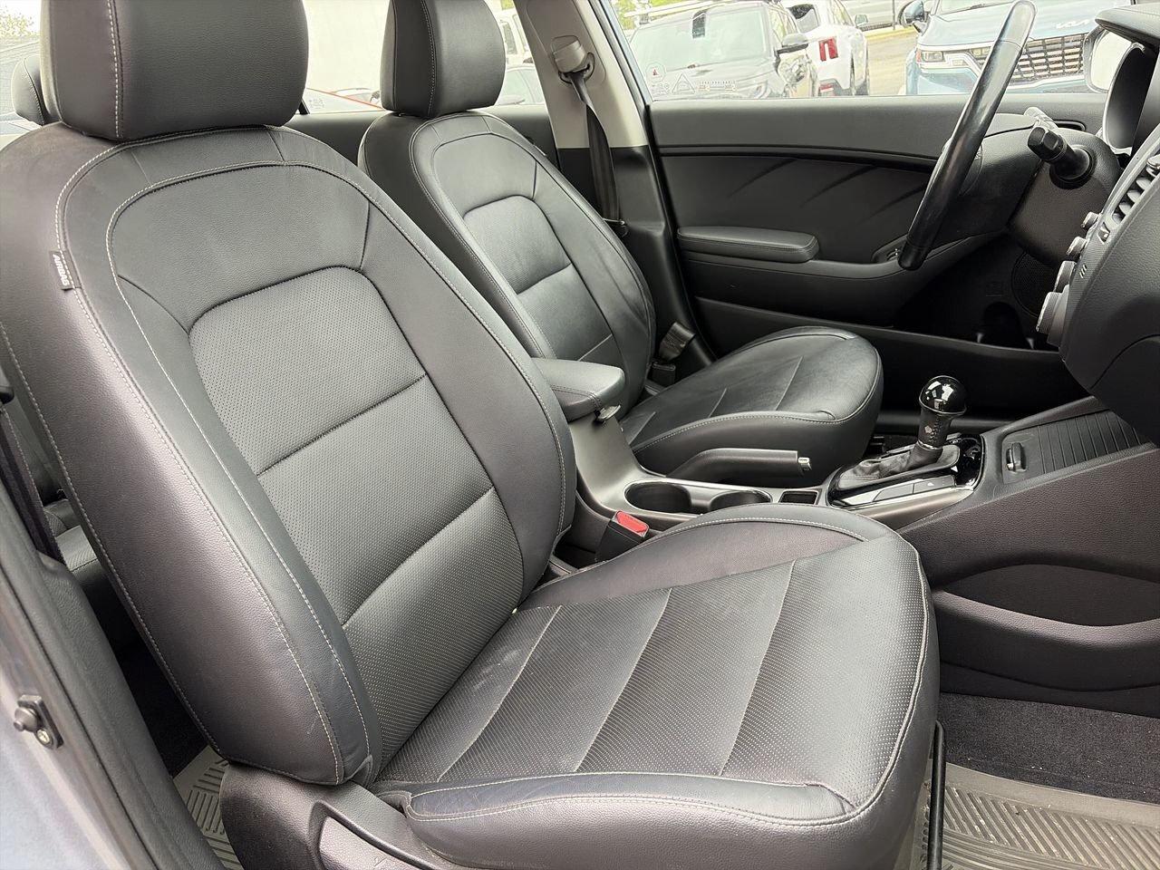 2017 Kia Forte EX LUXURY CLEAN CARFAX   ONE OWNER   FULL SERVICE Photo