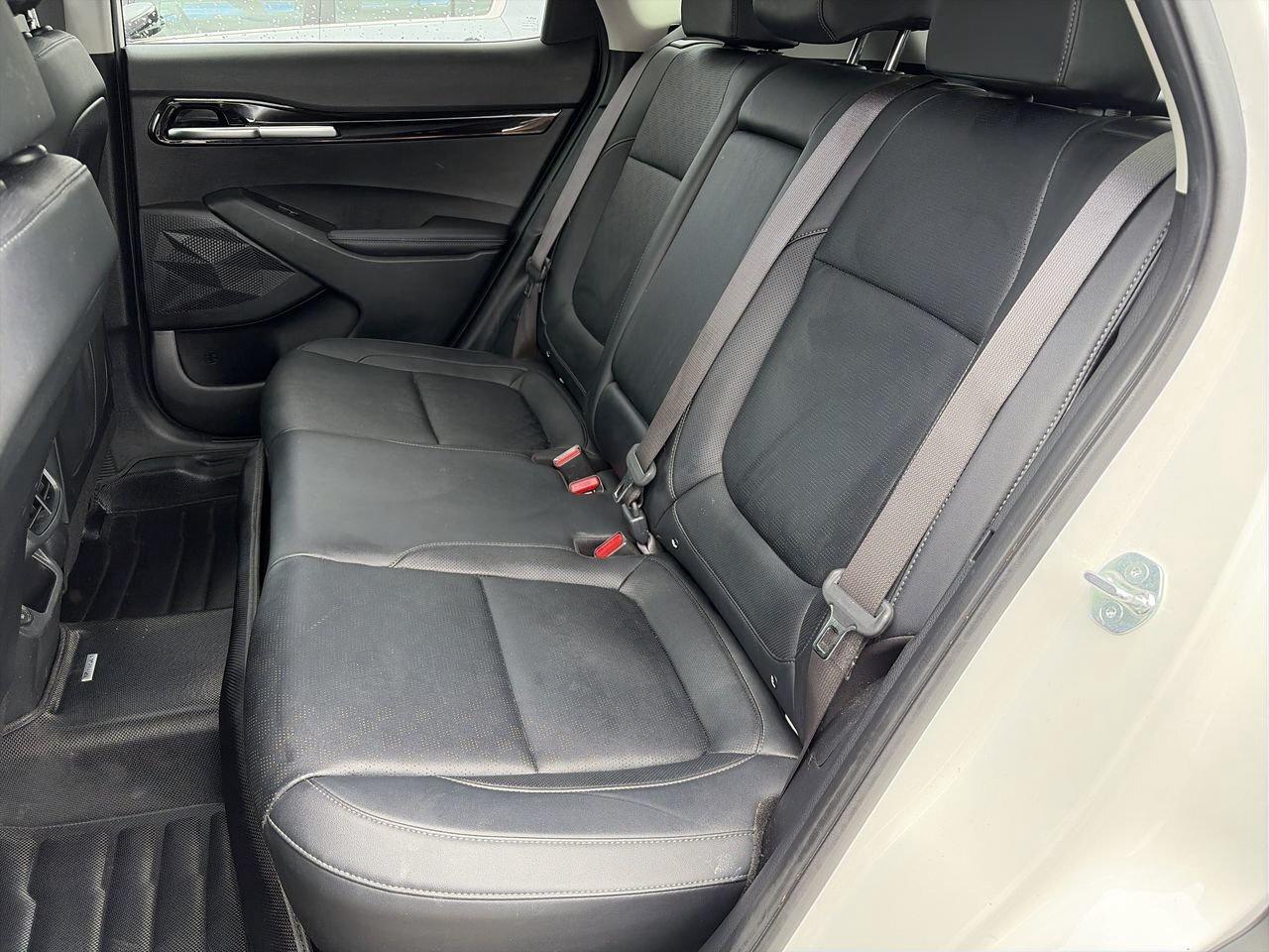 2023 Kia Seltos EX CLEAN CARFAX   ONE OWNER   LTHR SEATS   SUNROOF Photo