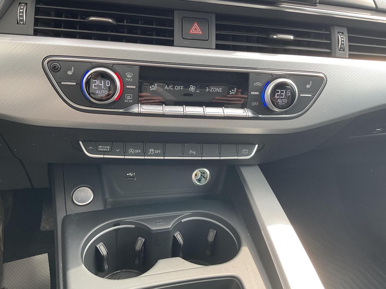 2020 Audi A4 2.0T Progressiv 4dr All-wheel Drive quattro Sedan Photo