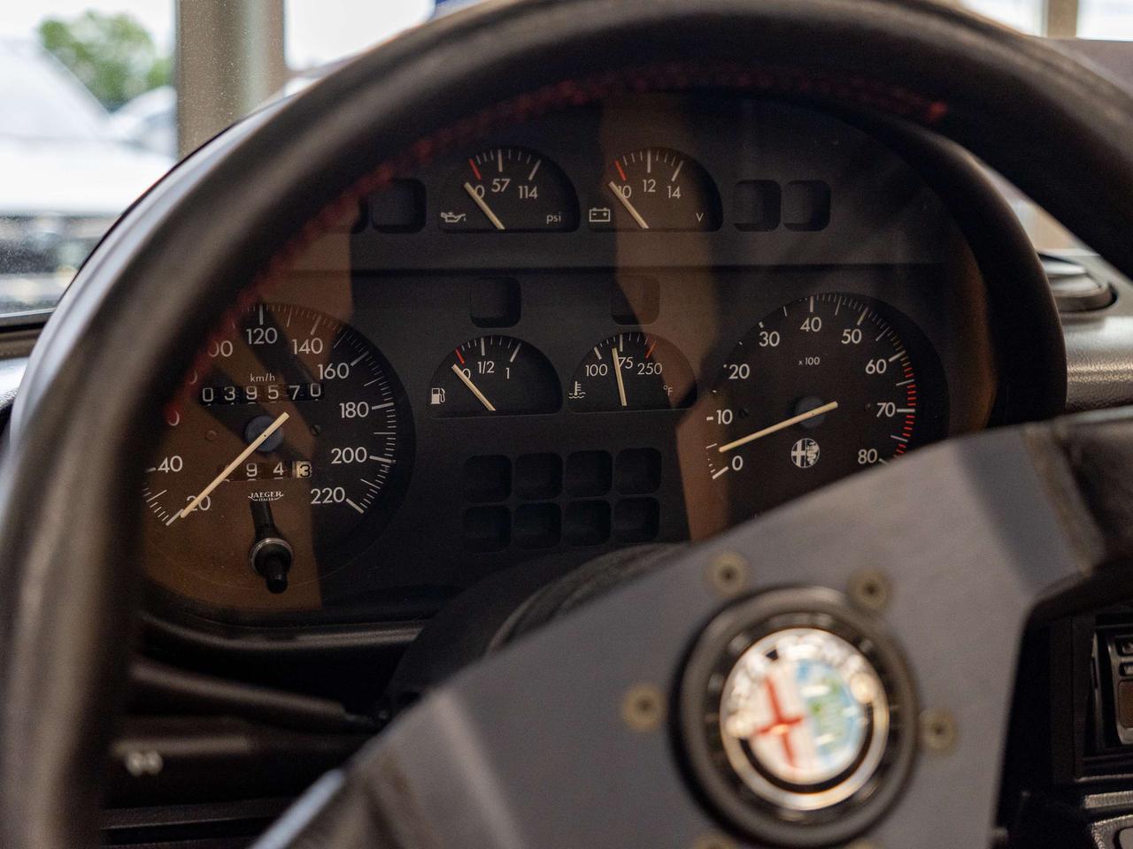 1989 Alfa Romeo Spider 2dr Coupe Veloce Photo