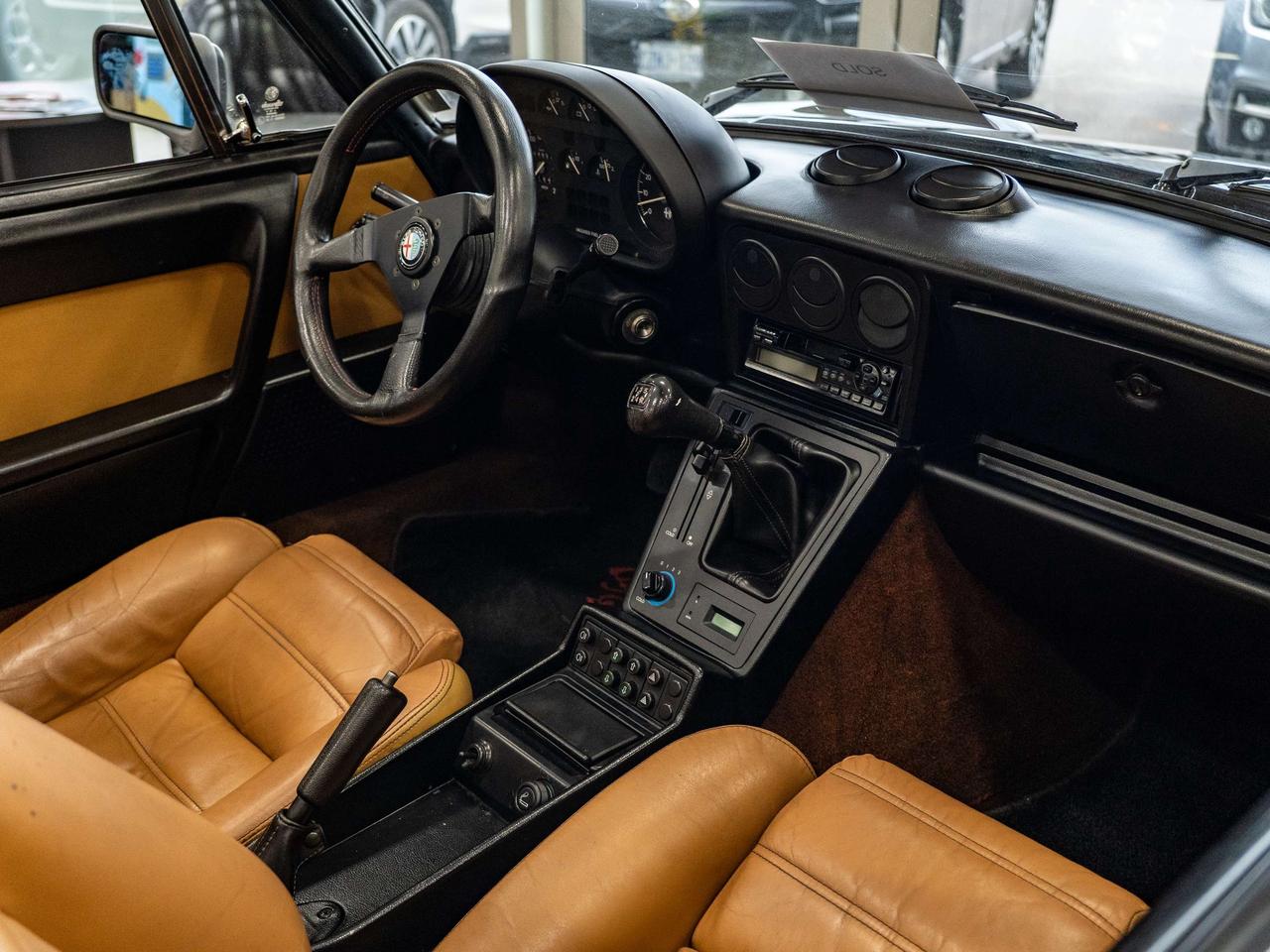 1989 Alfa Romeo Spider 2dr Coupe Veloce Photo