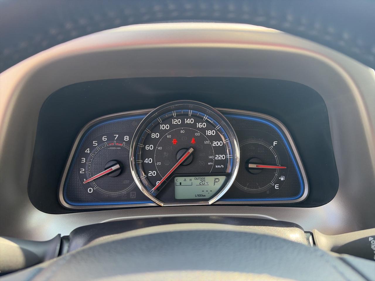 2015 Toyota RAV4 Limited AWD 80,052 KMS Photo