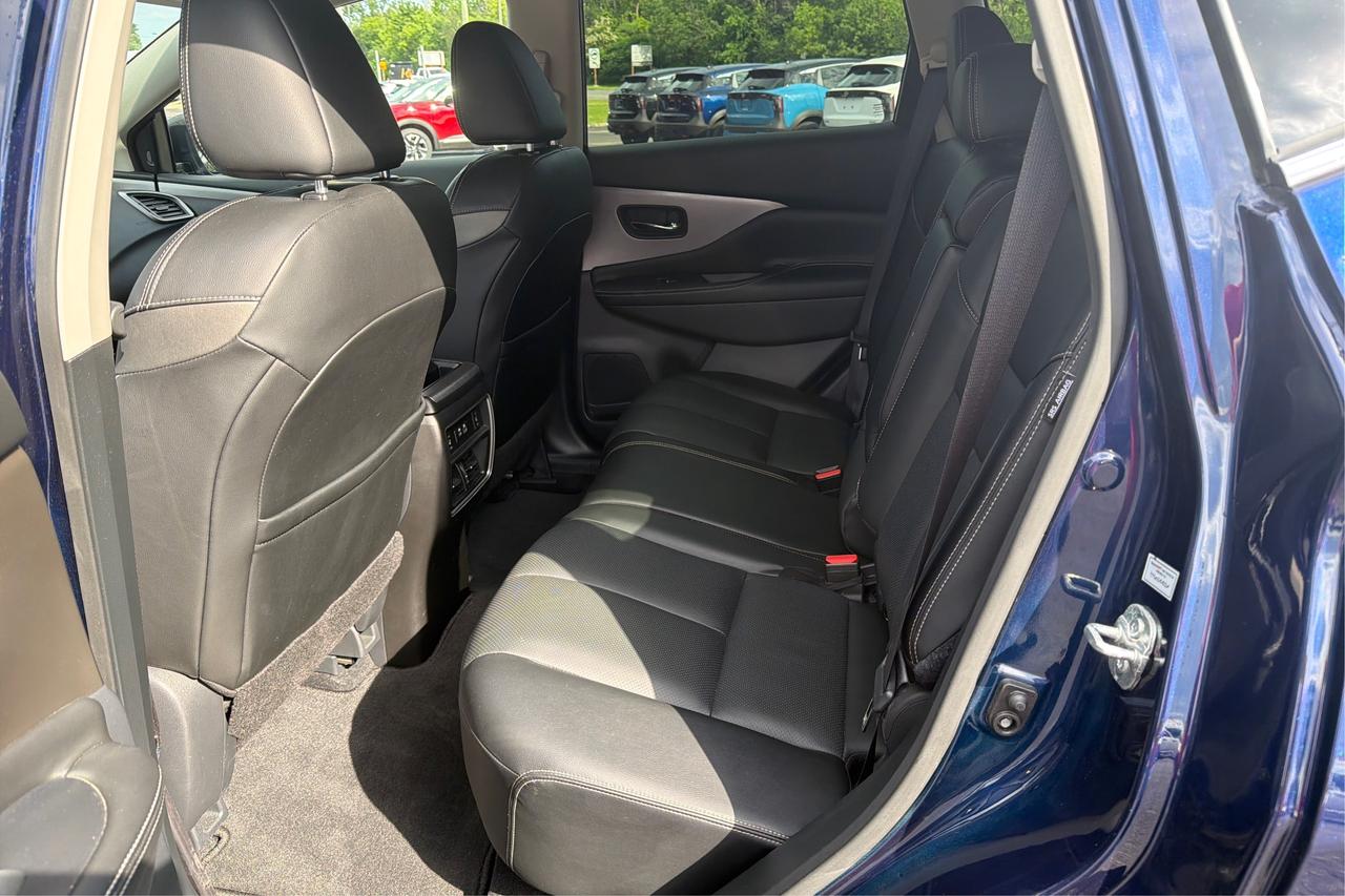 2023 Nissan Murano SL Midnight Photo