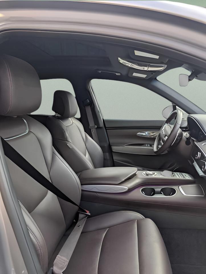 2023 Genesis GV70  Photo