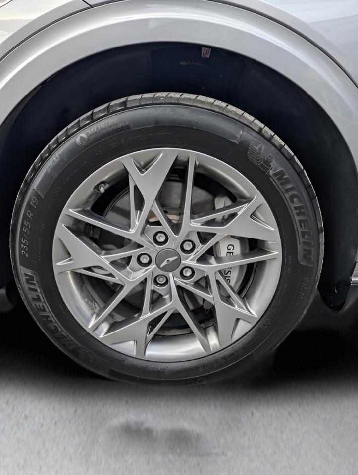 2023 Genesis GV70  Photo