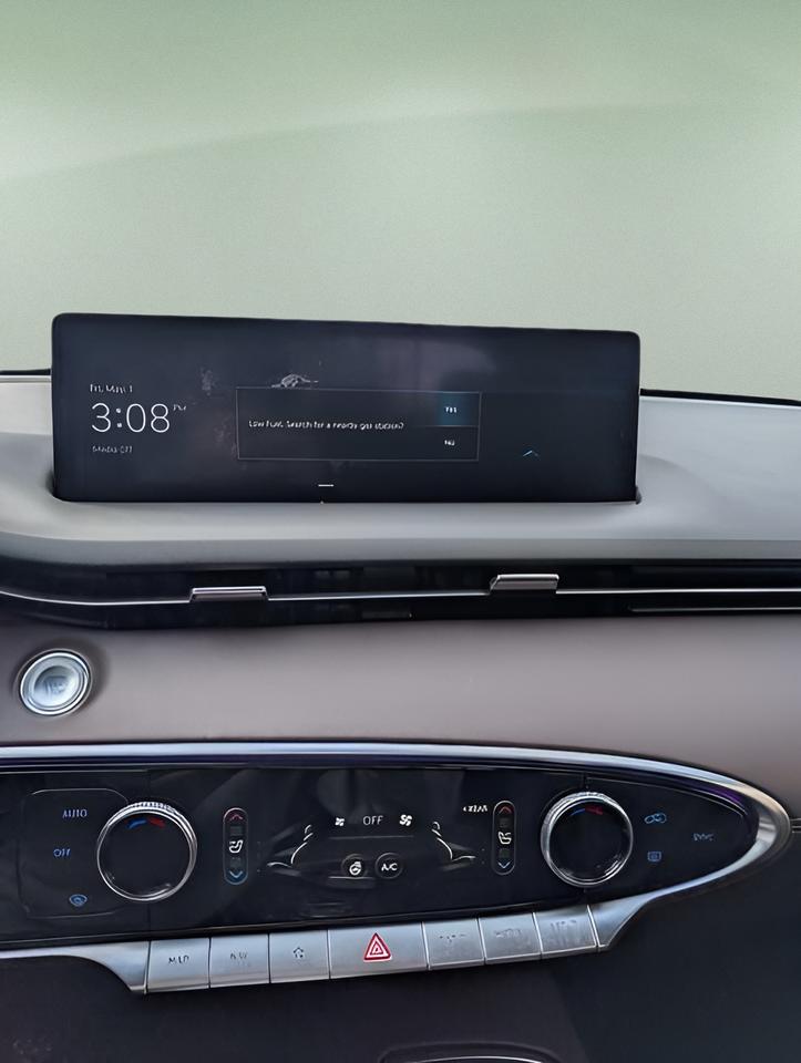 2023 Genesis GV70  Photo