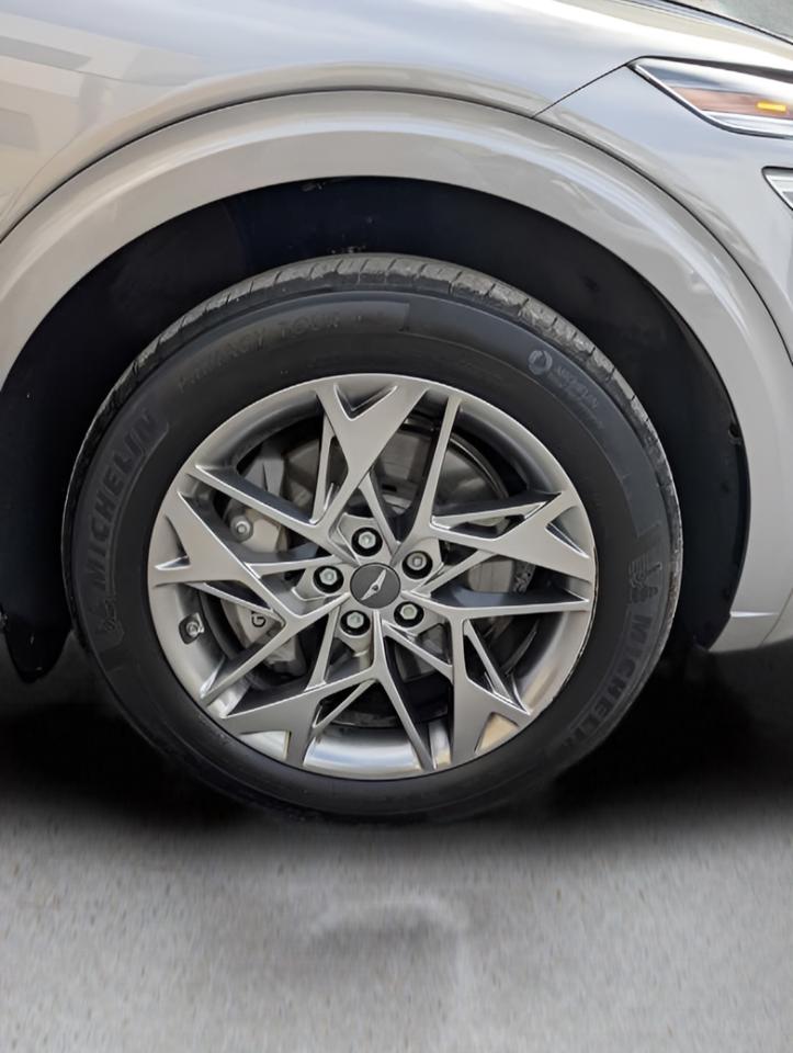 2023 Genesis GV70  Photo