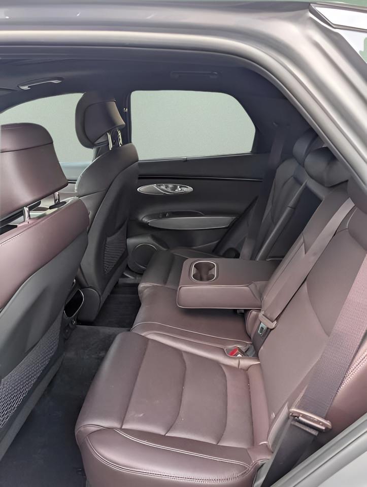 2023 Genesis GV70  Photo