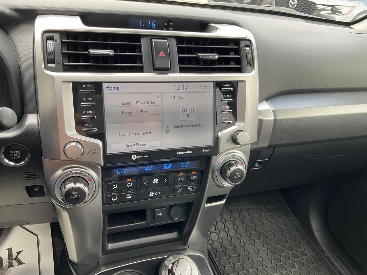 2023 Toyota 4Runner Base 4dr 4x4 Photo