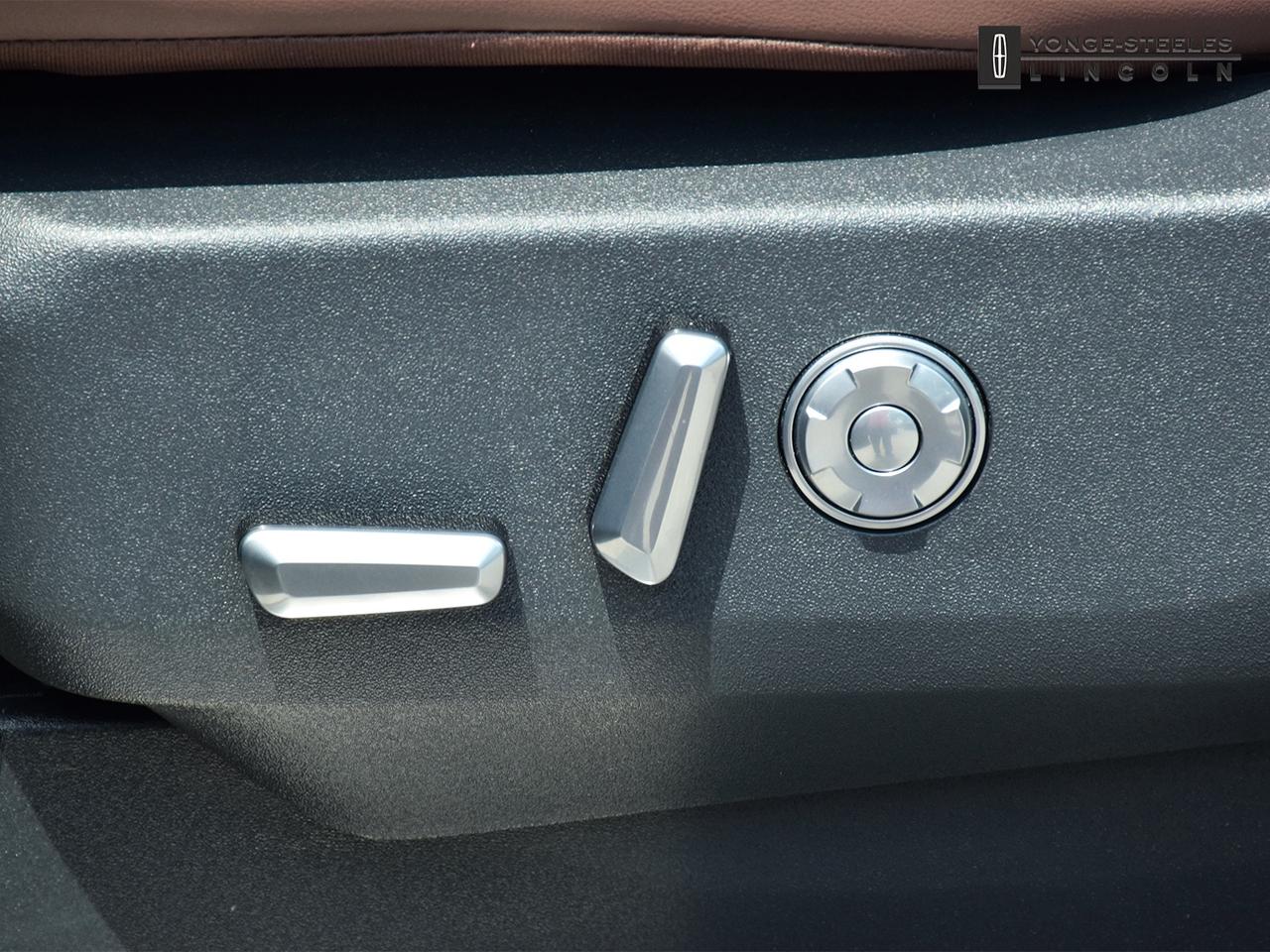 2025 Lincoln Navigator Reserve Photo