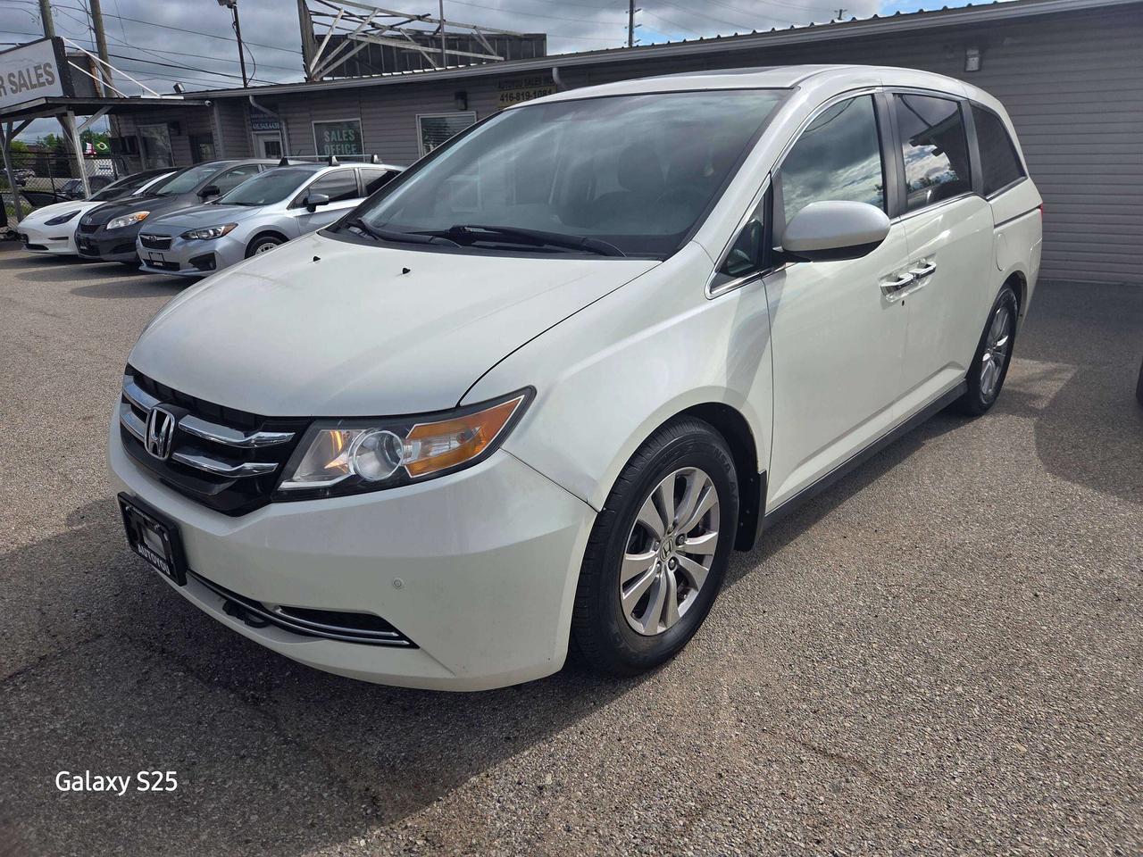 2017 Honda Odyssey EX-L Photo