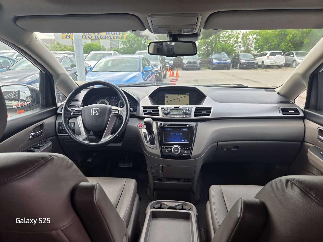 2017 Honda Odyssey EX-L Photo