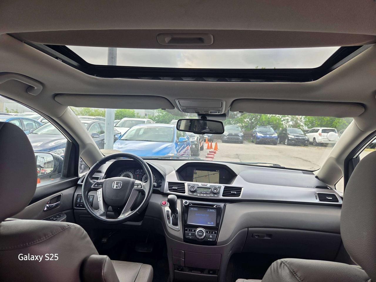 2017 Honda Odyssey EX-L Photo