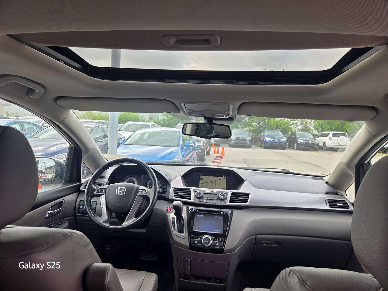 2017 Honda Odyssey EX-L Photo
