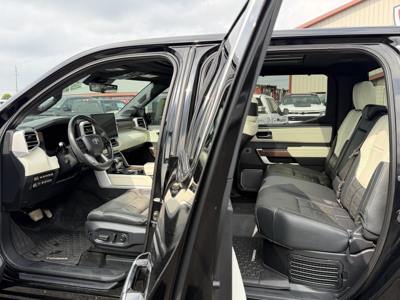 2022 Toyota Tundra 4x4 Crewmax Capstone Hybrid Photo