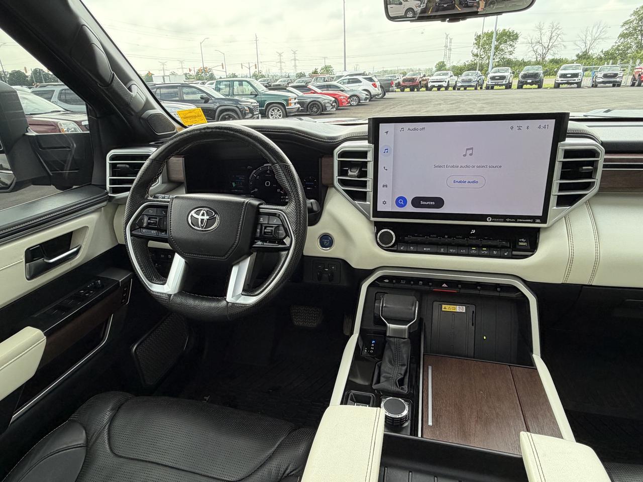2022 Toyota Tundra 4x4 Crewmax Capstone Hybrid Photo