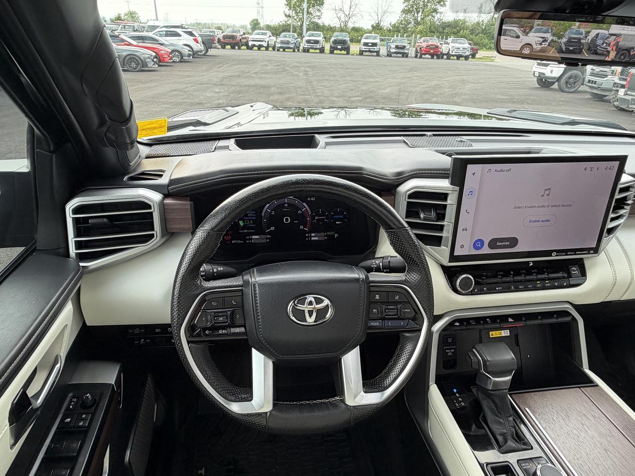 2022 Toyota Tundra 4x4 Crewmax Capstone Hybrid Photo
