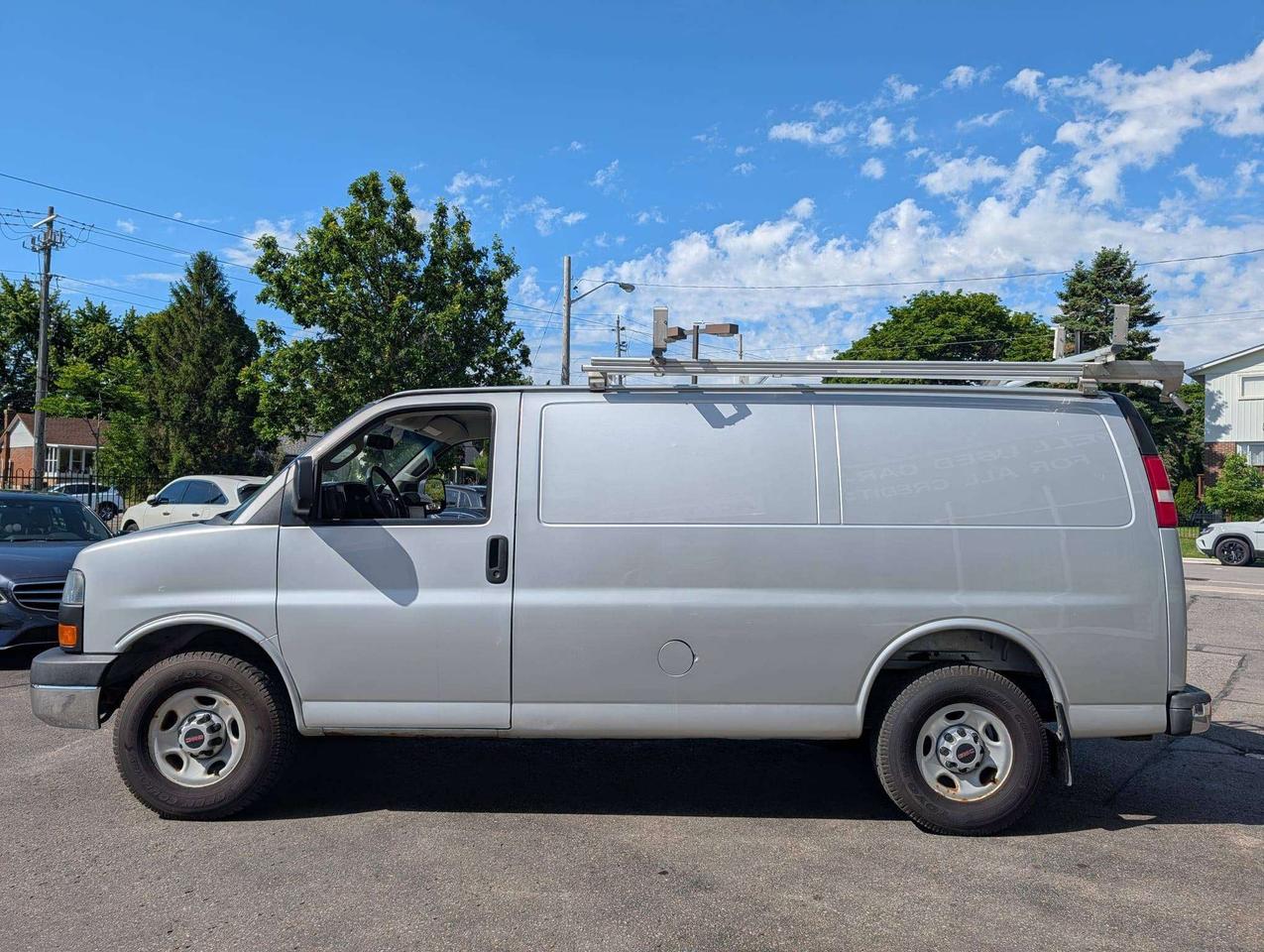 2016 GMC Savana Accident Free Photo