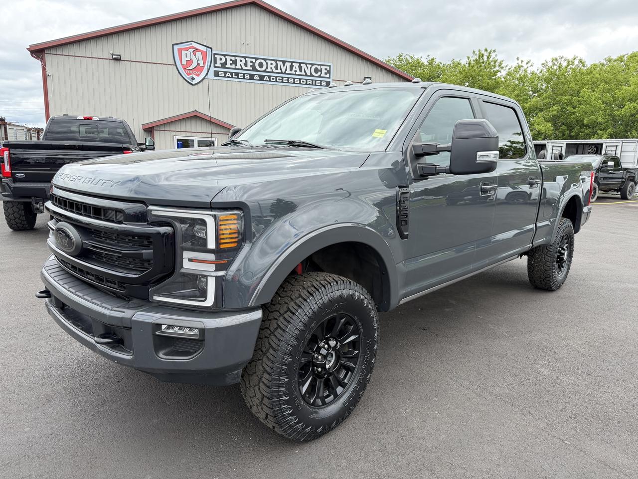 2021 Ford F-250 Lariat 4WD Crew Cab 6.75' Box Photo0