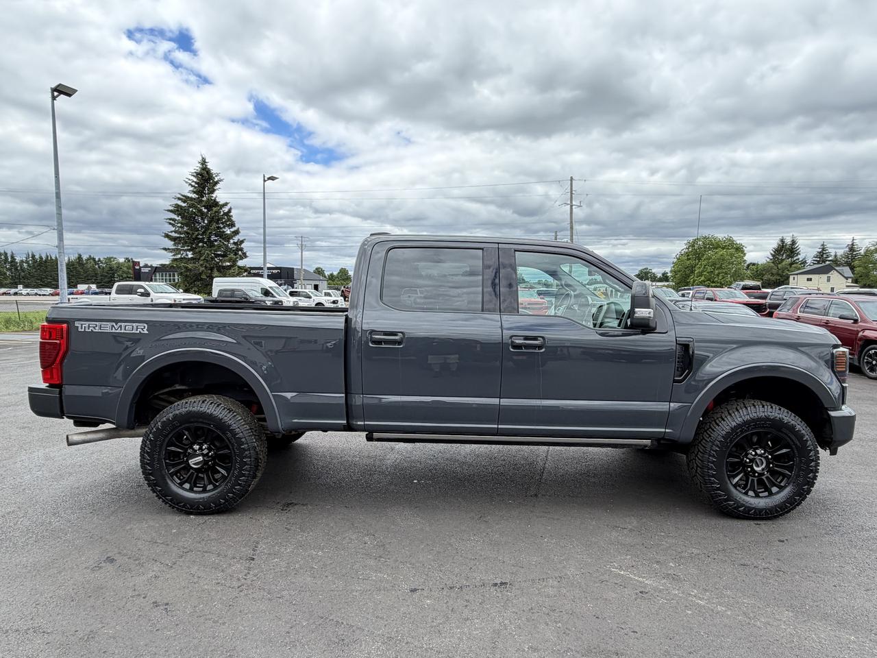 2021 Ford F-250 Lariat 4WD Crew Cab 6.75' Box Photo