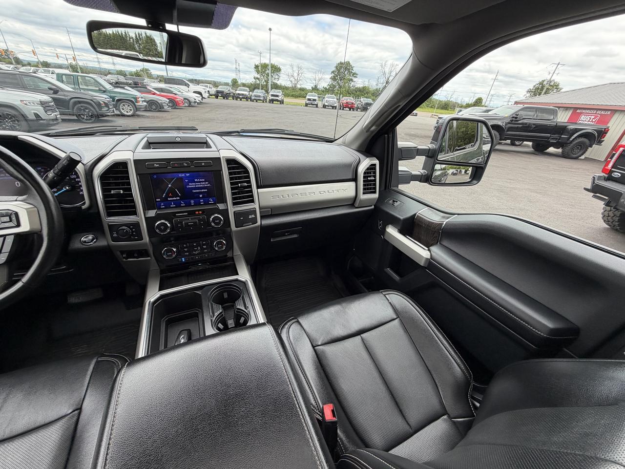 2021 Ford F-250 Lariat 4WD Crew Cab 6.75' Box Photo