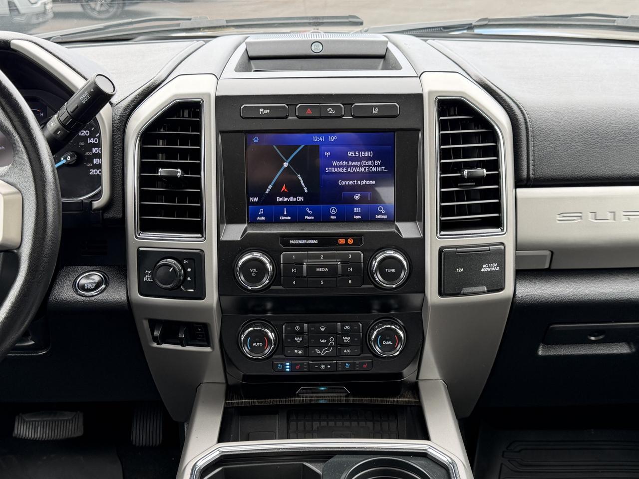 2021 Ford F-250 Lariat 4WD Crew Cab 6.75' Box Photo