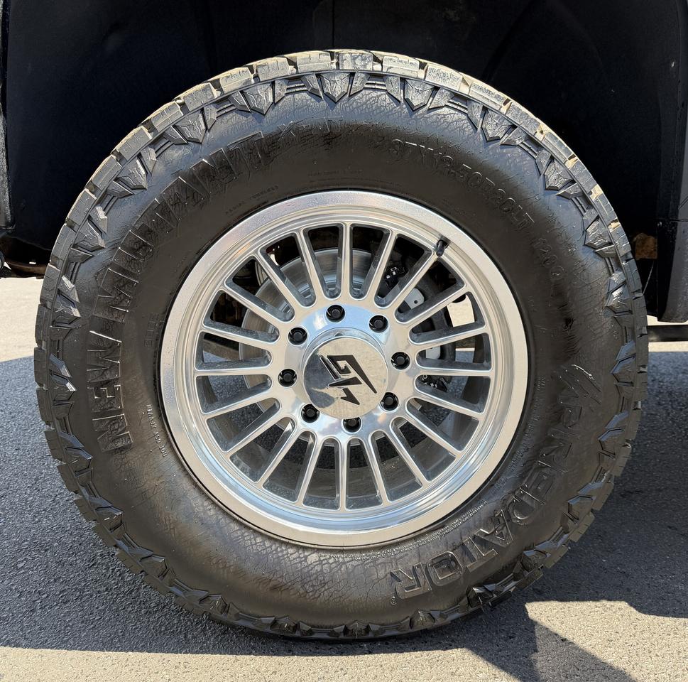 2023 GMC SIERRA 2500HD 4WD Crew Cab 159  Denali Photo