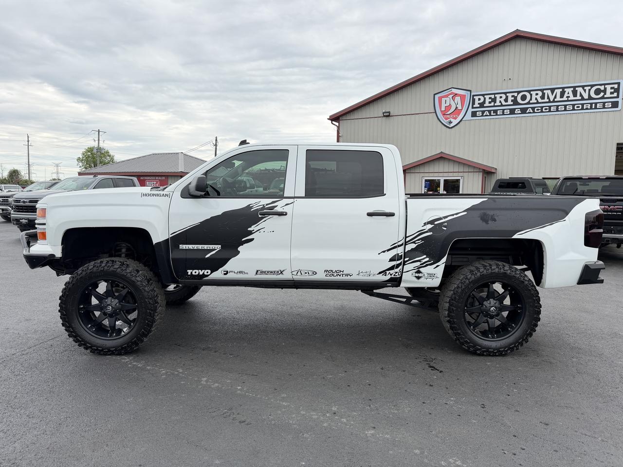 2014 Chevrolet Silverado 1500 4WD Crew Cab Short Box LT w-1LT Photo