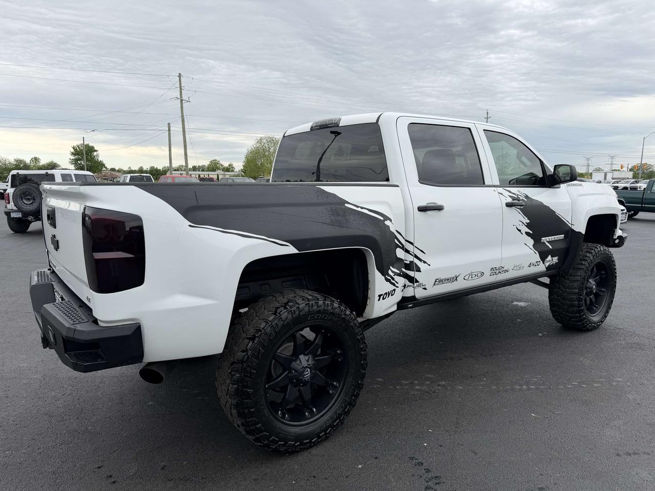 2014 Chevrolet Silverado 1500 4WD Crew Cab Short Box LT w-1LT Photo