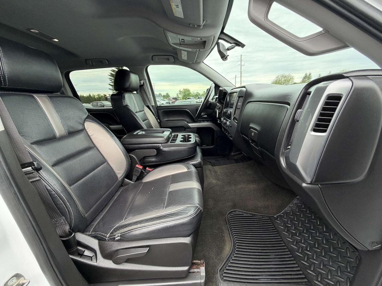 2014 Chevrolet Silverado 1500 4WD Crew Cab Short Box LT w-1LT Photo