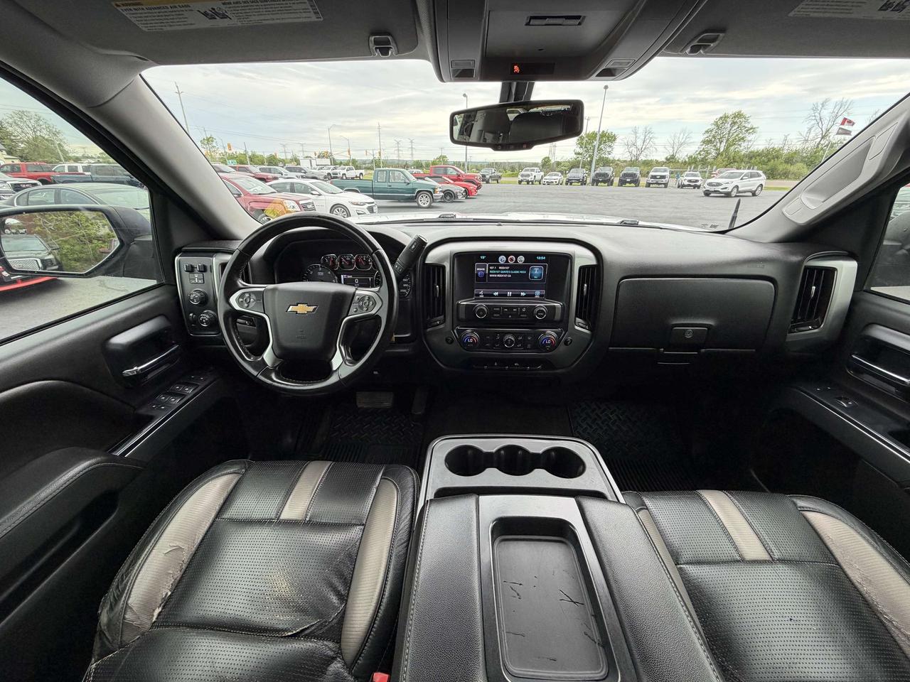 2014 Chevrolet Silverado 1500 4WD Crew Cab Short Box LT w-1LT Photo