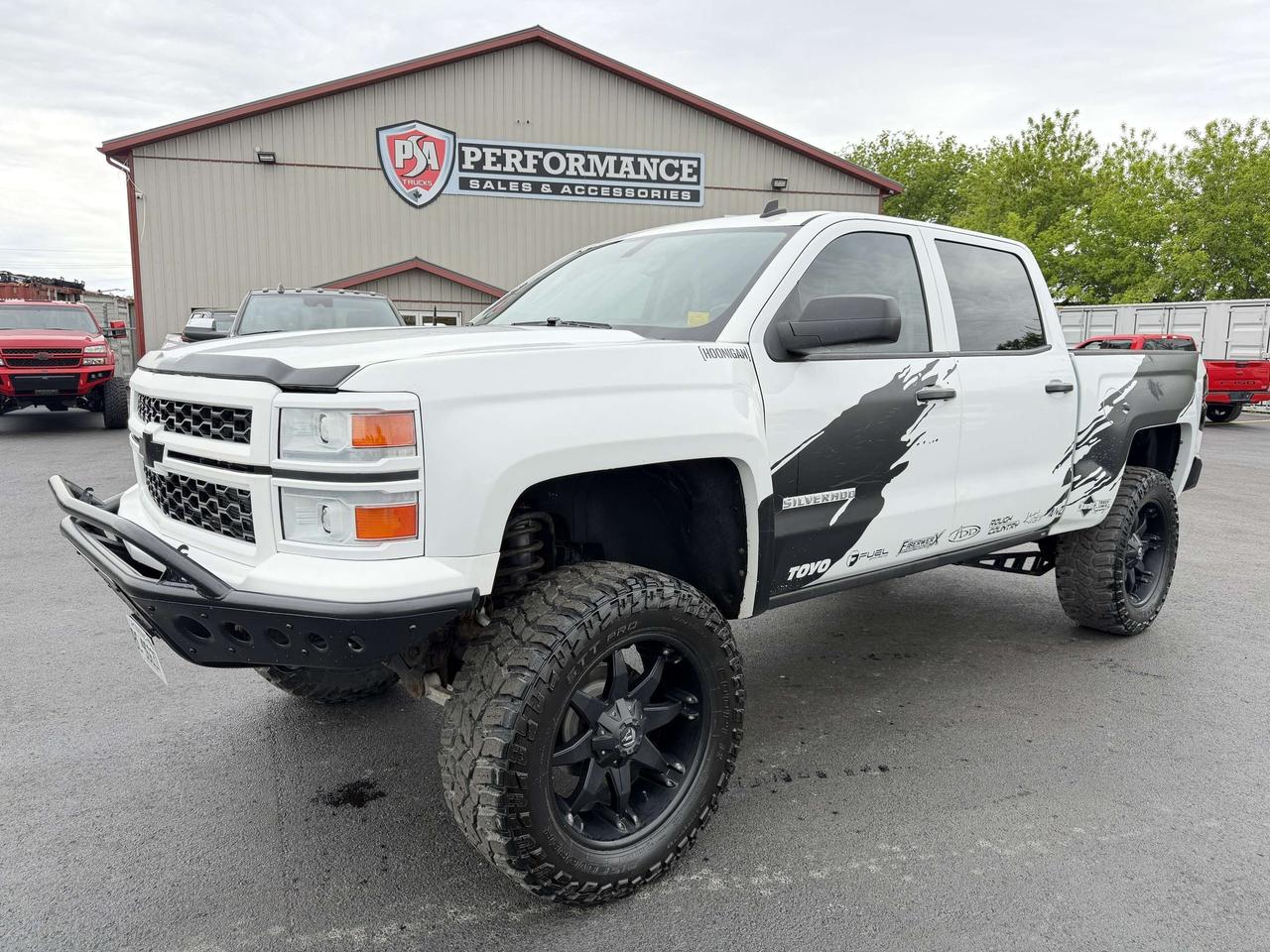 2014 Chevrolet Silverado 1500 4WD Crew Cab Short Box LT w-1LT Photo