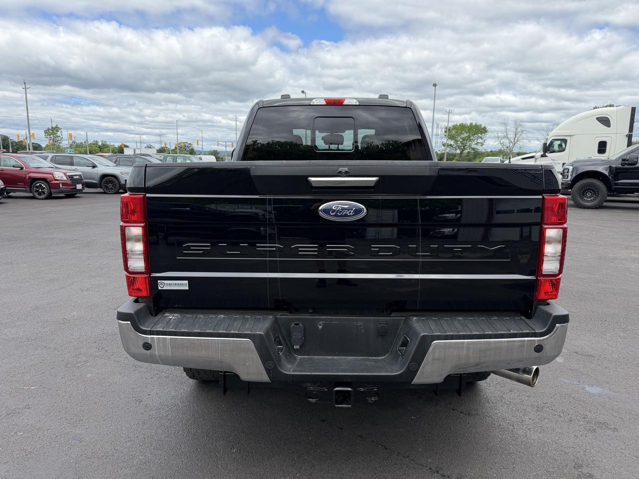 2022 Ford F-250 XLT 4WD Photo