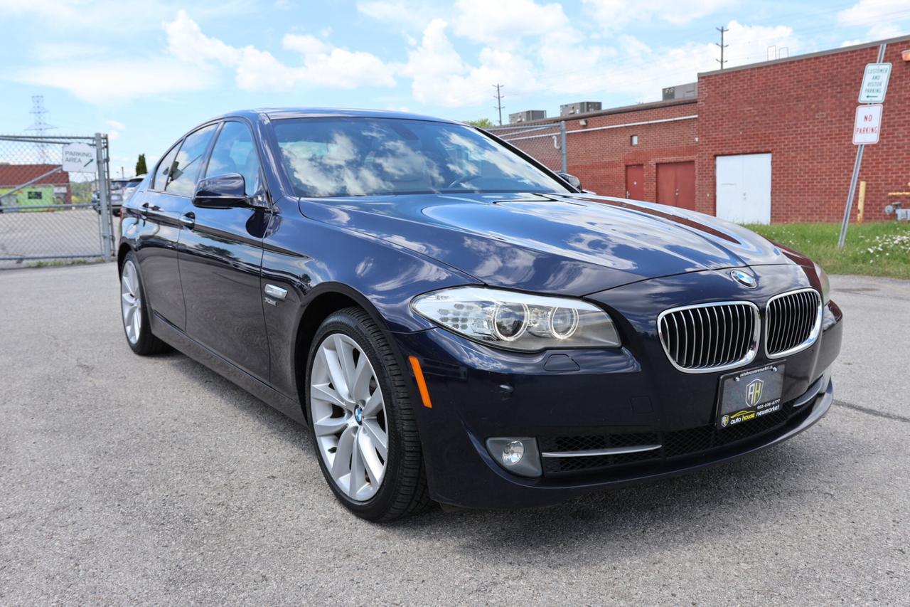 2011 BMW 5 Series 535i xDRIVE-AWD/NAV/PARKING SNSR/BRAKE HOLD/LEATHE Photo