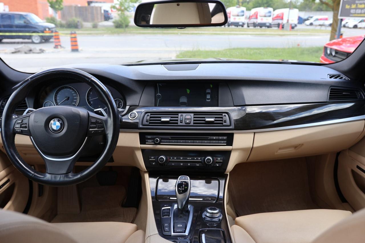 2011 BMW 5 Series 535i xDRIVE-AWD/NAV/PARKING SNSR/BRAKE HOLD/LEATHE Photo