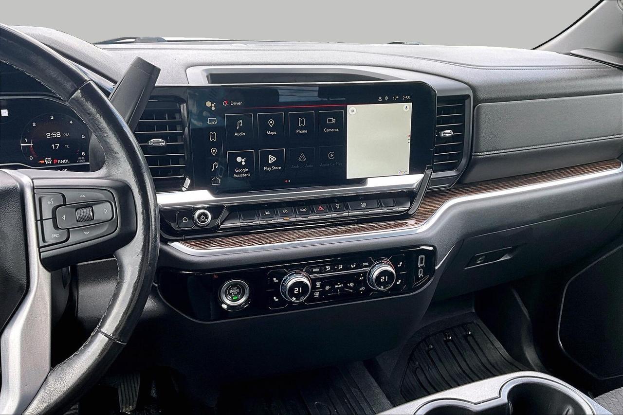 2022 GMC Sierra 1500 ELEVATION 4WD   CLEAN CARFAX   1 OWNER   BEDLINER Photo