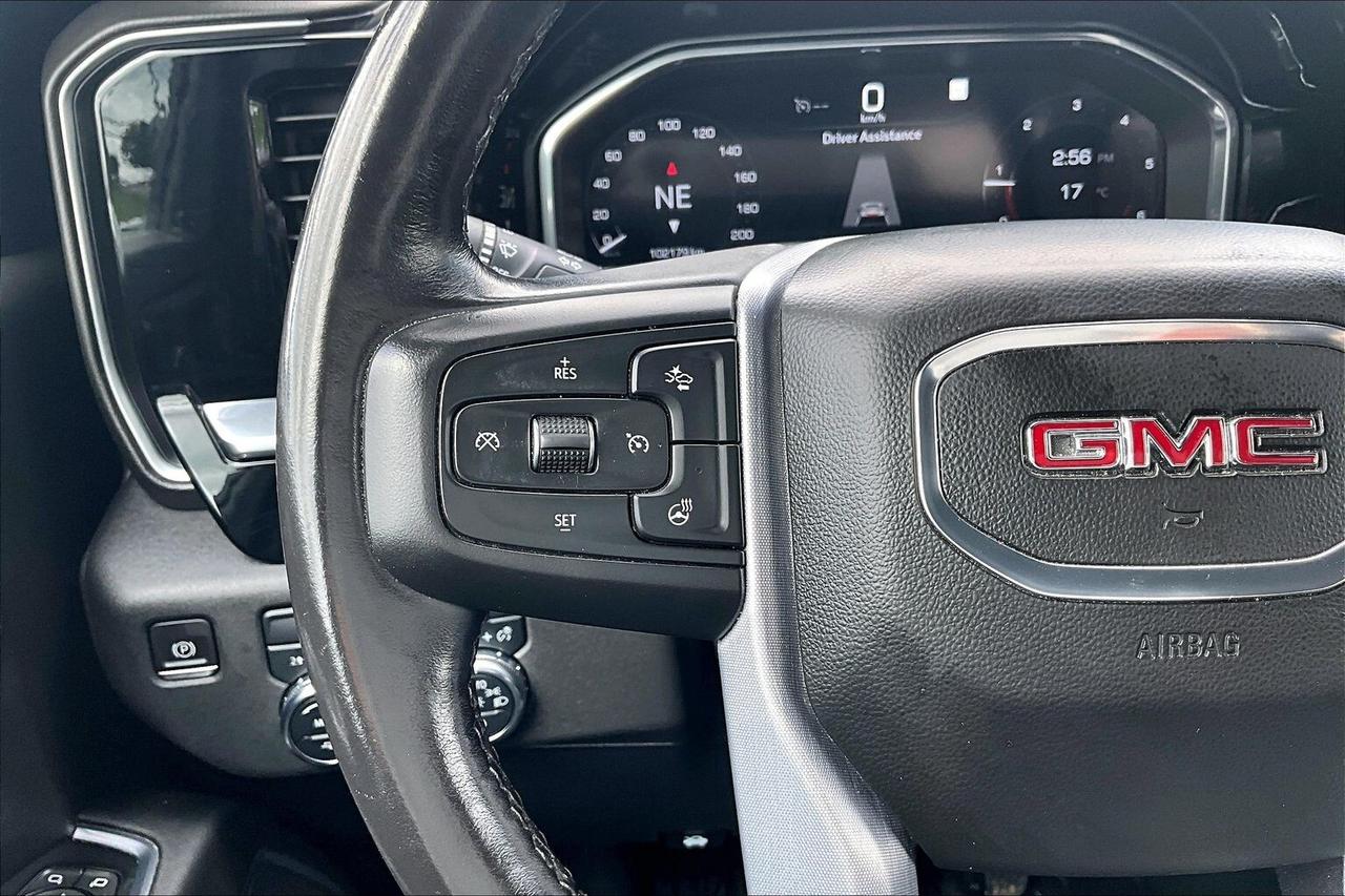2022 GMC Sierra 1500 ELEVATION 4WD   CLEAN CARFAX   1 OWNER   BEDLINER Photo